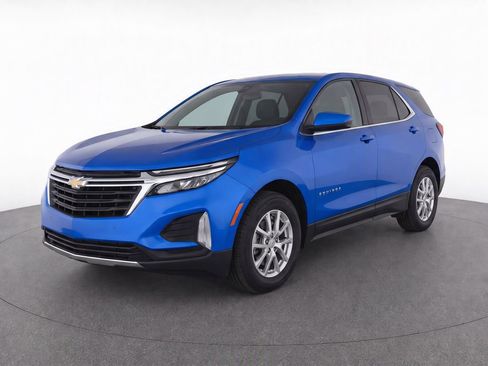 Used 2024 Chevrolet Equinox LT AWD/4WD image 1