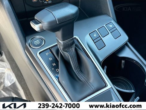 New 2026 Kia Sportage EX w/ EX Panorama Roof Package FWD image 27