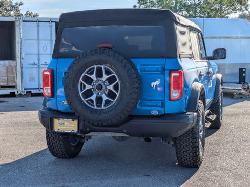 Certified 2023 Ford Bronco Black Diamond image 4