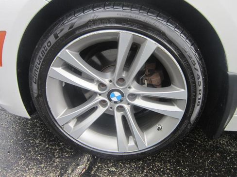 Used 2017 BMW 330i xDrive Sedan AWD/4WD image 22