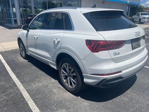 Used 2023 Audi Q3 2.0T Premium AWD/4WD image 8