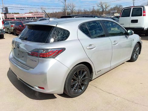 Used 2013 Lexus CT 200h Base w/ F Sport Pkg w/Nuluxe Trim image 5