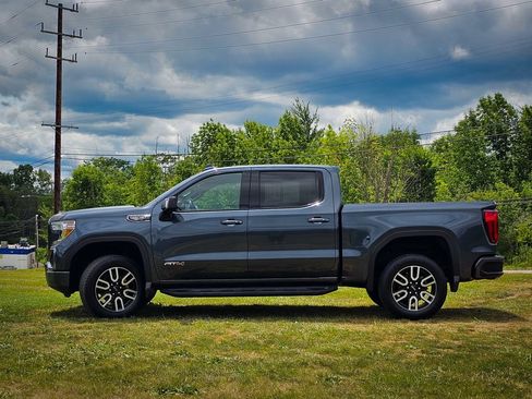 Used 2020 GMC Sierra 1500 AT4 w/ AT4 Premium Package AWD/4WD image 8
