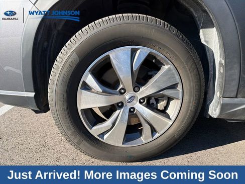 Used 2021 Subaru Ascent Premium w/ Convenience Package image 3