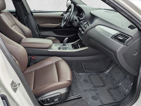 Used 2018 BMW X4 M40i image 22