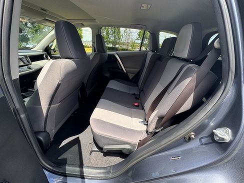 Used 2013 Toyota RAV4 XLE AWD/4WD image 15