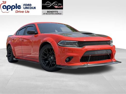 Used 2023 Dodge Charger SXT w/ Plus Group RWD image 1