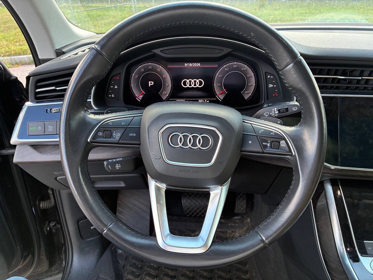 Used 2020 Audi Q7 3.0T Premium w/ Convenience Package AWD/4WD image 12