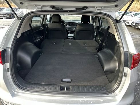 Used 2020 Kia Sportage LX image 22