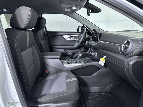New 2026 Chevrolet Blazer LT w/ Convenience Package image 28