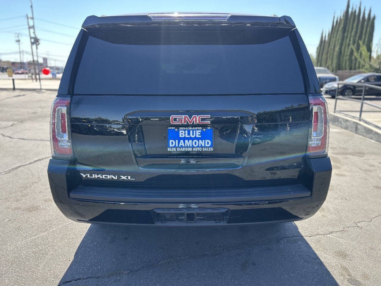 Used 2018 GMC Yukon XL SLT RWD image 5