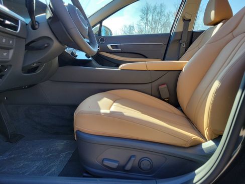 New 2026 Hyundai Sonata Limited image 16