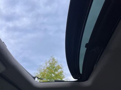 Used 2010 Land Rover LR4 HSE LUX image 15