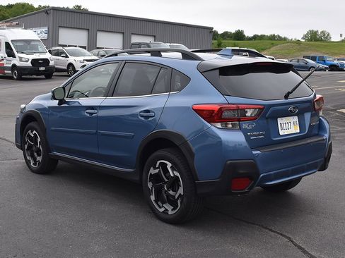 Used 2021 Subaru Crosstrek 2.5i Limited w/ Moonroof Package 2 AWD/4WD image 2