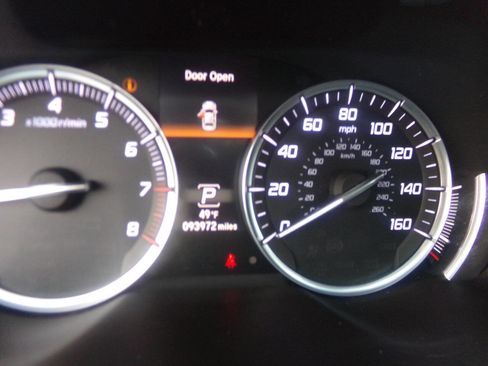 Used 2018 Acura TLX image 22