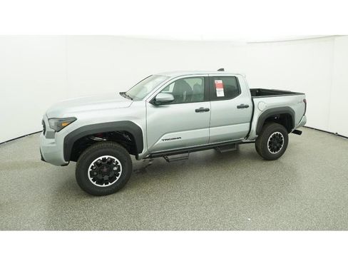 New 2026 Toyota Tacoma TRD Off-Road image 2