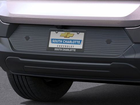 New 2026 Chevrolet Equinox EV LT image 39