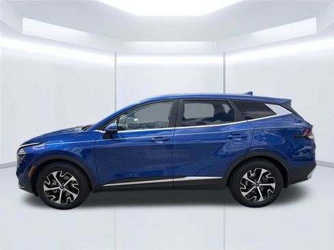 Used 2024 Kia Sportage EX FWD image 10