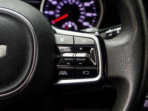 Used 2024 Kia Carnival LX image 26