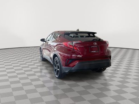 Used 2018 Toyota C-HR XLE FWD image 8