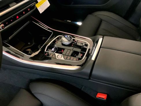 New 2026 BMW X5 xDrive50e w/ Executive Package image 7