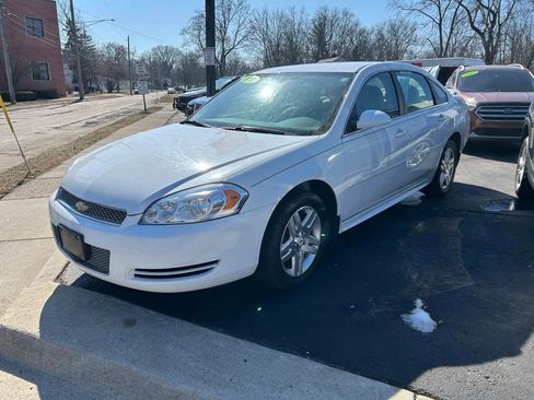 Used 2012 Chevrolet Impala LT FWD image 16