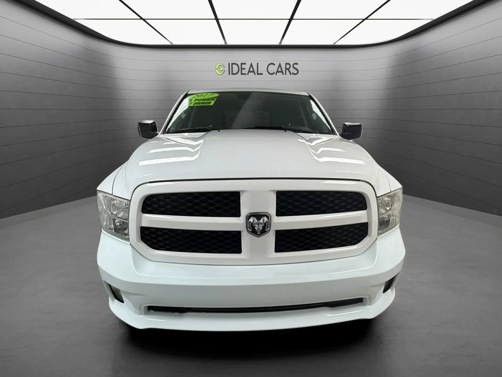 Used 2017 RAM 1500 Express w/ Express Value Package RWD image 2