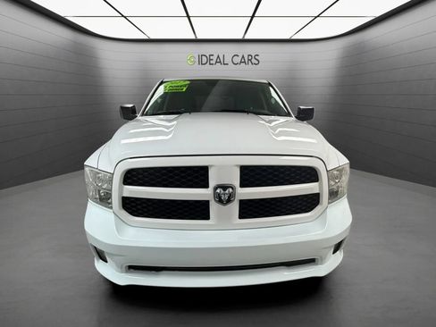 Used 2017 RAM 1500 Express w/ Express Value Package RWD image 2