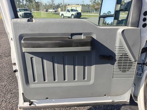 Used 2016 Ford F250 XL RWD image 26