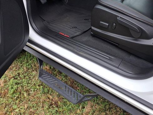 Used 2021 GMC Canyon AT4 image 18