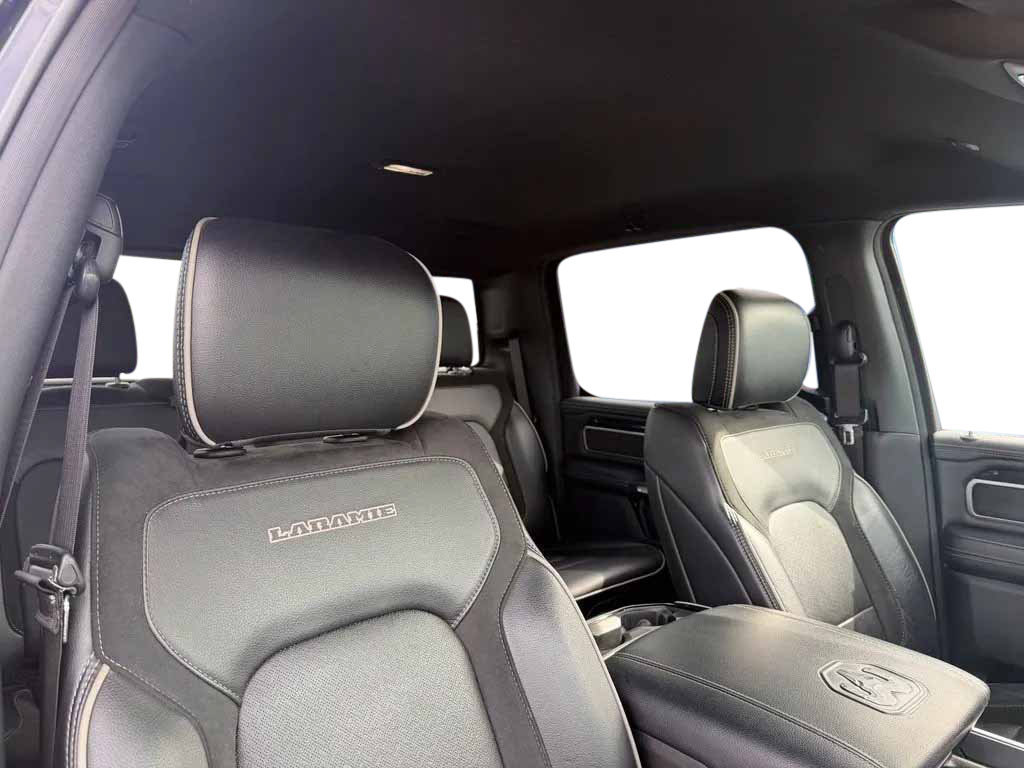 Used 2021 RAM 1500 Laramie w/ Sport Appearance Package AWD/4WD image 27