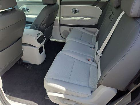 New 2026 Hyundai Ioniq 9 SEL image 13