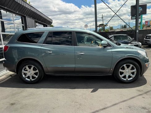 Used 2009 Buick Enclave CXL w/ Entertainment Package #4 AWD/4WD image 5