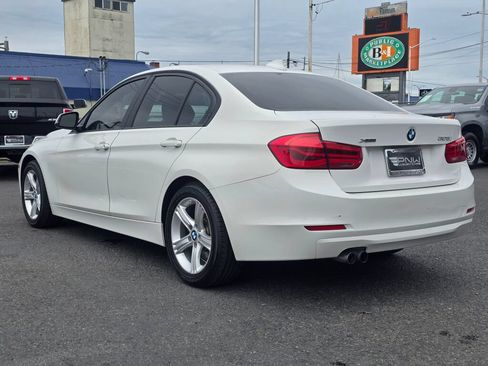 Used 2013 BMW 328i xDrive Sedan AWD/4WD image 8