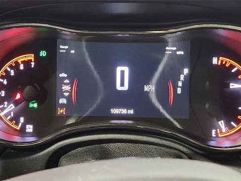 Used 2018 Dodge Durango R/T w/ Blacktop Package image 19