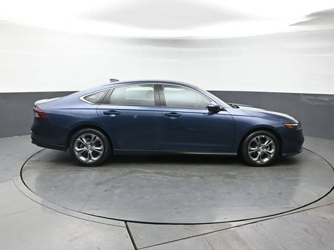 Certified 2024 Honda Accord EX image 7