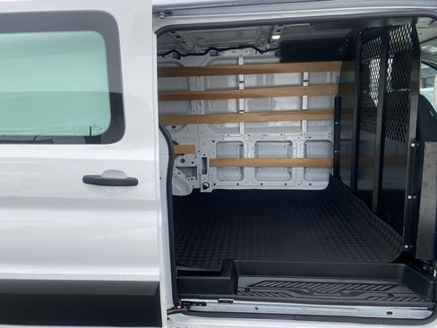 Used 2024 Ford Transit 250 T-250 130 Low Rf 9070 GVWR RW w/ Exterior Upgrade Package image 5