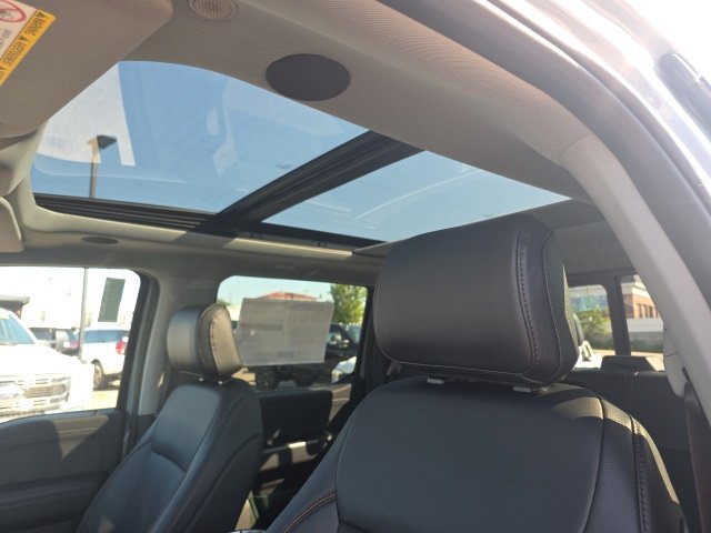 New 2026 Ford F350 Lariat w/ Black Appearance Package AWD/4WD image 18