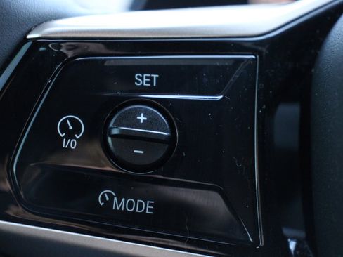 Used 2025 BMW X3 xDrive30i w/ Premium Package image 25