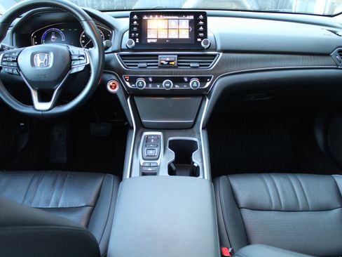 Used 2019 Honda Accord EX-L image 21