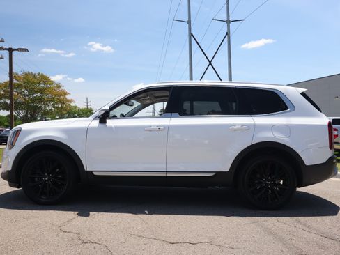 Used 2020 Kia Telluride SX w/ SX Prestige Package AWD/4WD image 2