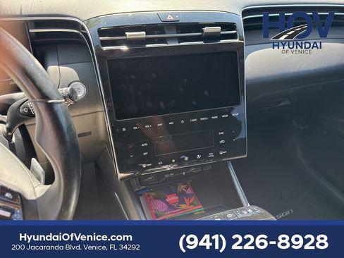 Used 2022 Hyundai Tucson Limited w/ Cargo Package FWD image 11