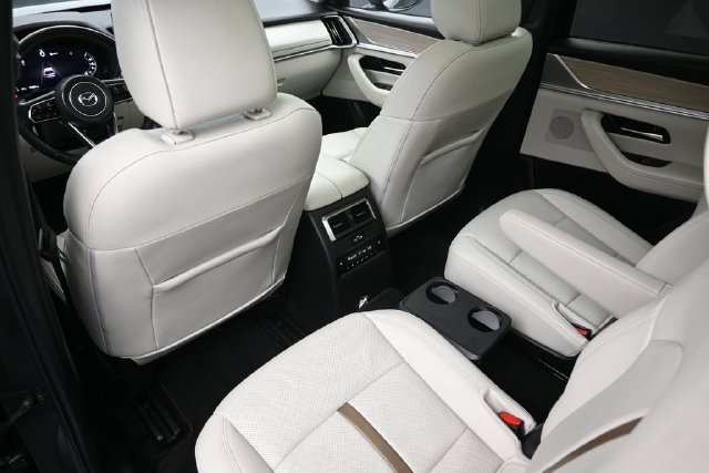 Certified 2024 MAZDA CX-90 Plug-In Hybrid w/ Premium Plus AWD/4WD image 26