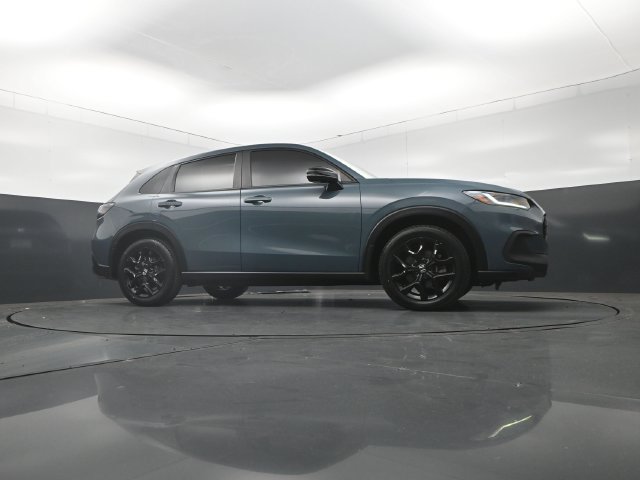 Used 2025 Honda HR-V Sport image 32