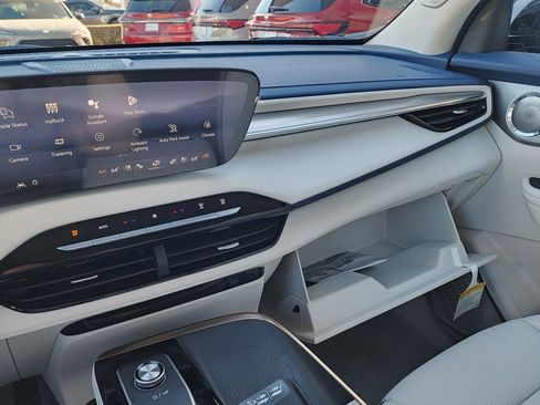 New 2026 Buick Enclave Avenir w/ Super Cruise Package image 36