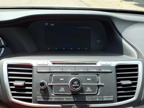 Used 2014 Honda Accord LX image 15