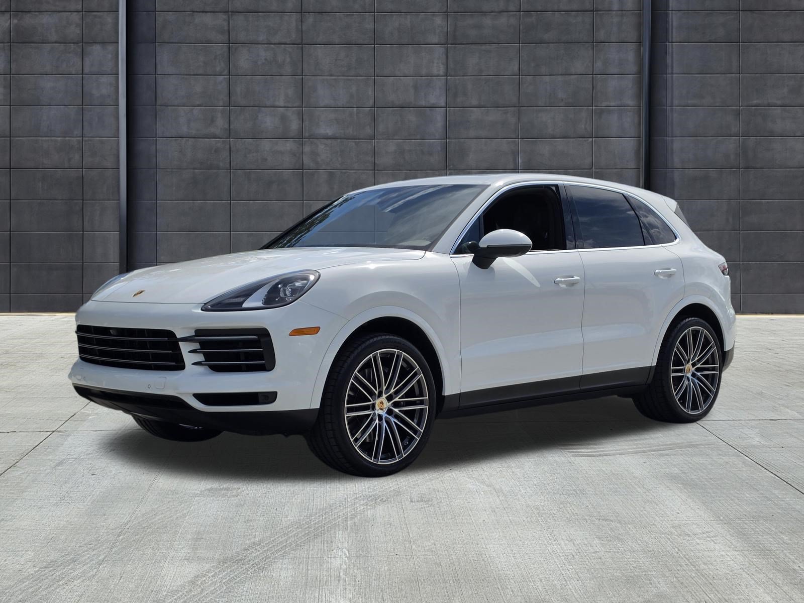 Used 2023 Porsche Cayenne AWD/4WD image 1