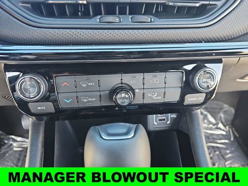 New 2026 Jeep Compass Latitude AWD/4WD image 20