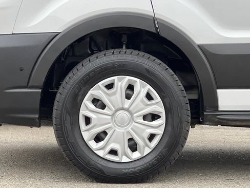 Used 2023 Ford E-Transit Medium Roof w/ Load Area Protection Package image 26