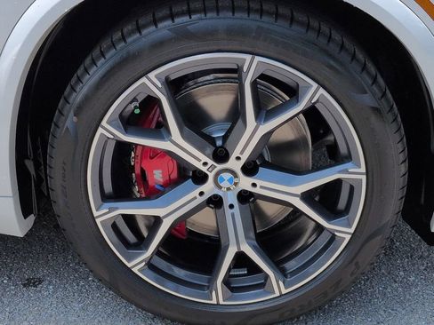 New 2026 BMW X5 xDrive40i w/ Executive Package AWD/4WD image 11